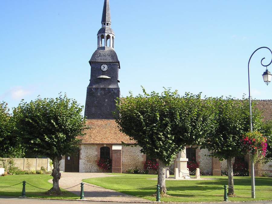 parvis_eglise.jpg